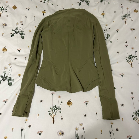 Lululemon InStill Jacket - Picture 5 of 5